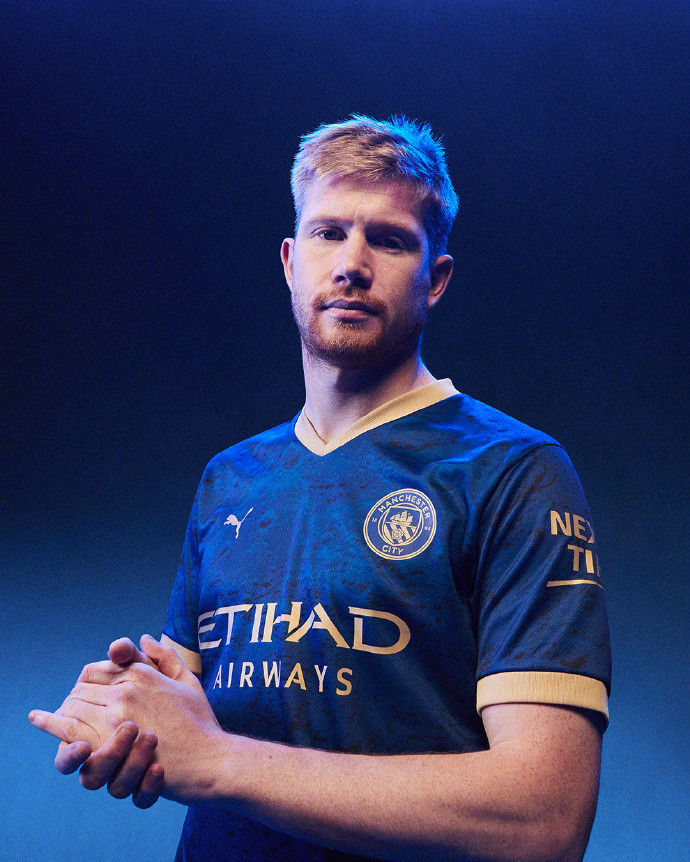 每体：拉什福德缺席了巴萨今天的训练，知情人表示他并无大碍（每体：拉什福德今日未参加巴萨训练，消息人士称无大碍）