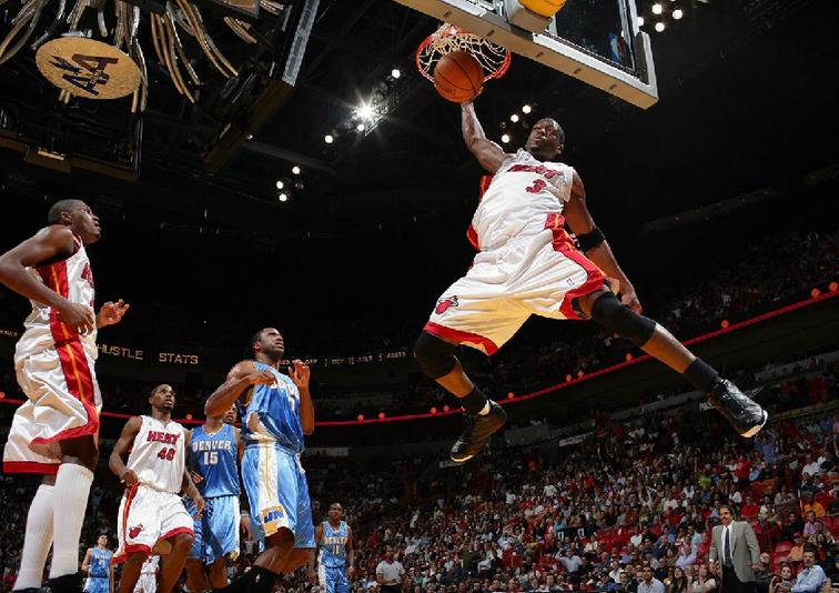 CBA俱乐部杯：鲍威尔26分 山东高速男篮99-95淘汰北京（CBA俱乐部杯 鲍威尔砍26分 山东高速99-95力克北京晋级下一轮）