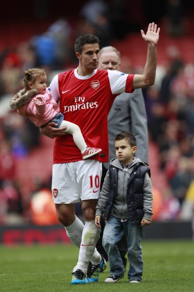 U22国足12月集训并参加U23亚洲杯29人名单：王钰栋、徐彬入选（U22国足12月集训暨U23亚洲杯29人名单公布：王钰栋、徐彬在列）