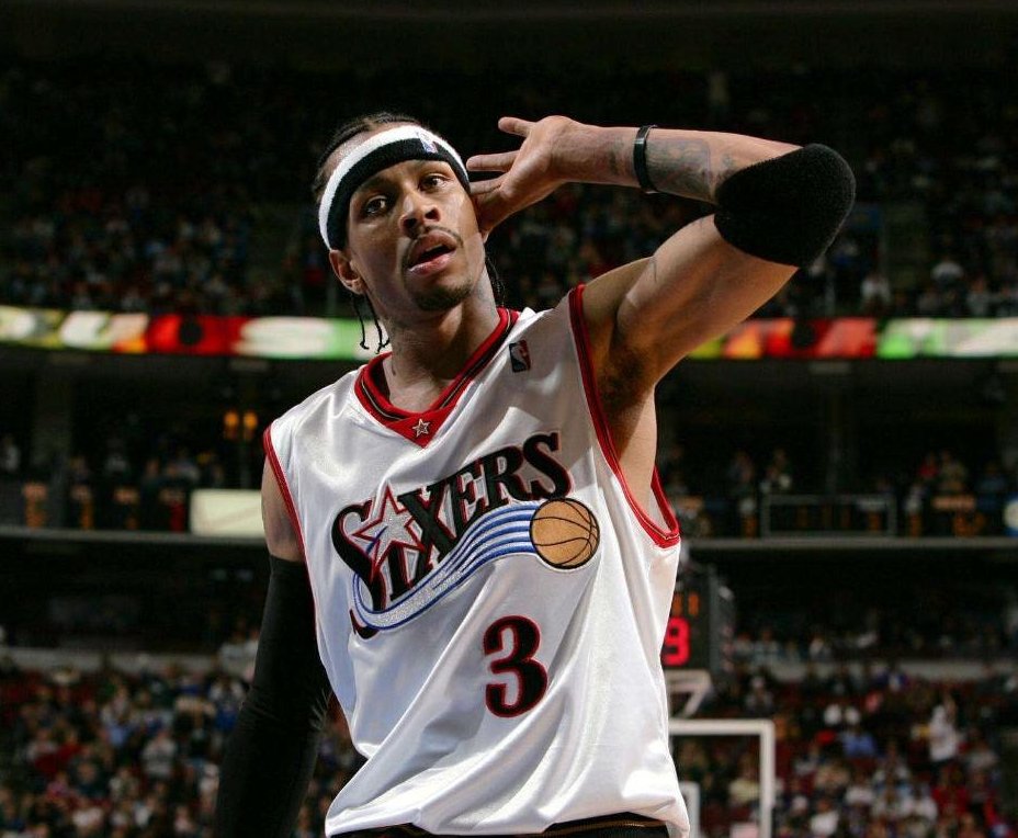 克罗斯评选历史最佳阵容：诺伊尔门将，马塞洛、拉姆...（克罗斯评出史上最佳阵容：诺伊尔镇守球门，马塞洛、拉姆在列）