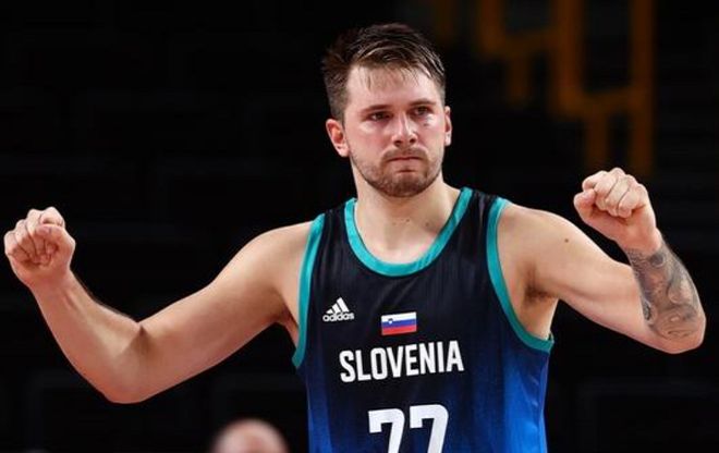 阿尔巴尼亚中场：比赛70分钟内，我们与英格兰的水平不相上下（阿尔巴尼亚中场：前70分钟我们与英格兰旗鼓相当）