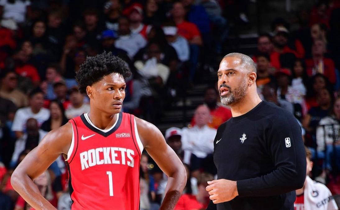 贝恩本赛季3次单场35+，2004年麦迪之后队史首位后卫（贝恩本季三次轰下35+，成为自2004年麦迪以来队史首位达成此成就的后卫）