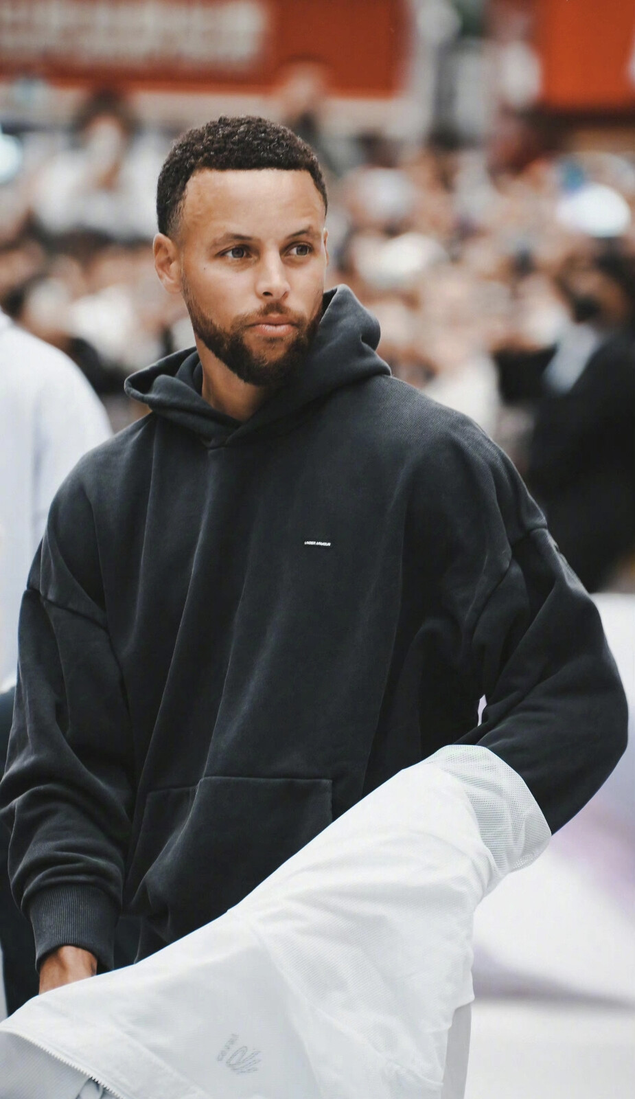 罗体：米兰vs拉齐奥VAR将被停哨；主裁未判点球正确但解释有误（罗体：米兰战拉齐奥涉事VAR或被停哨；主裁不判点球判定正确但解释不当）