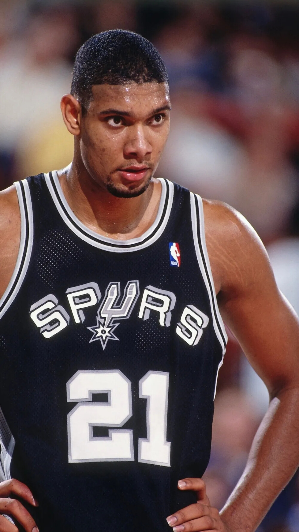 马刺主帅：NBA杯决赛文班是否首发待定，以球队利益为重（马刺主帅：NBA杯决赛文班首发未定，球队利益优先）