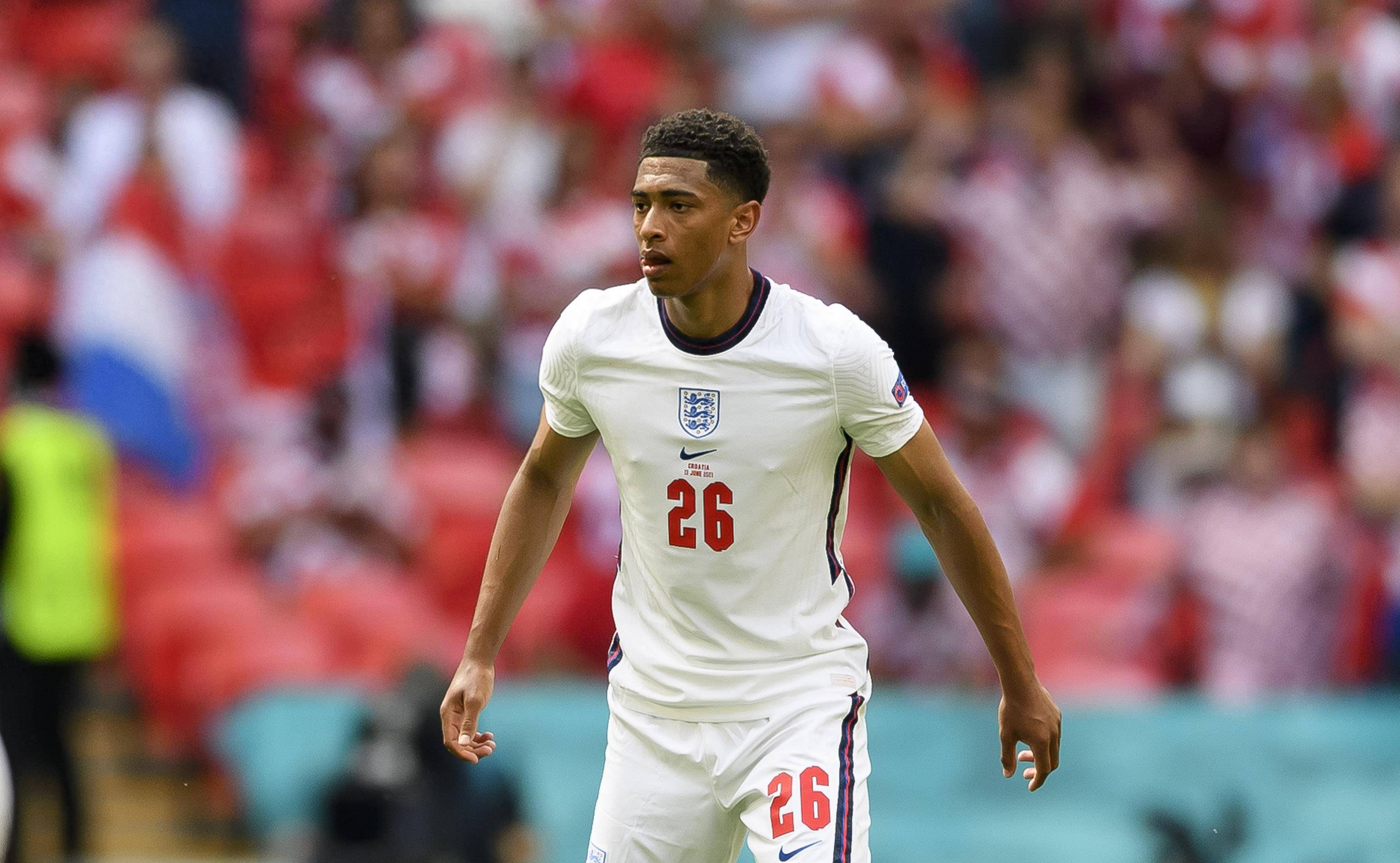 德转列希腊球员历史身价前10：马诺拉斯4500万第1，帕帕上榜（德转盘点希腊球员历史最高身价TOP10：马诺拉斯4500万居首，帕帕入围）