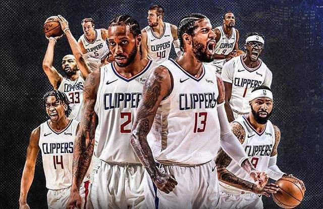 久违了！保罗·乔治抢断反击 起飞滑翔满弓战斧暴力虐筐（久违的霸气归来！保罗·乔治抢断快攻滑翔，满弓战斧重扣怒砸篮筐）