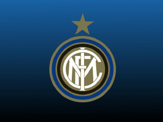 紧急！皇马0-2惨败引发高层震怒，阿隆索命悬一线，曼城大战或成生死战（突发：皇马两球落败惹恼高层，阿隆索帅位告急，对阵曼城恐成生死局）